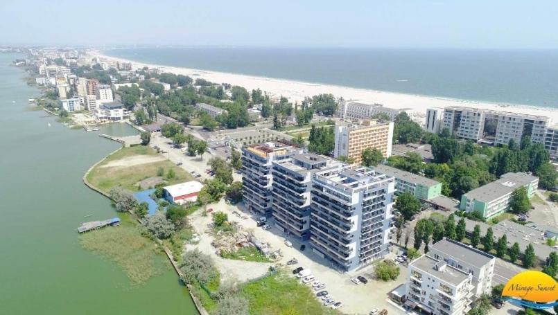 Mirage Sunset Mamaia Exterior foto